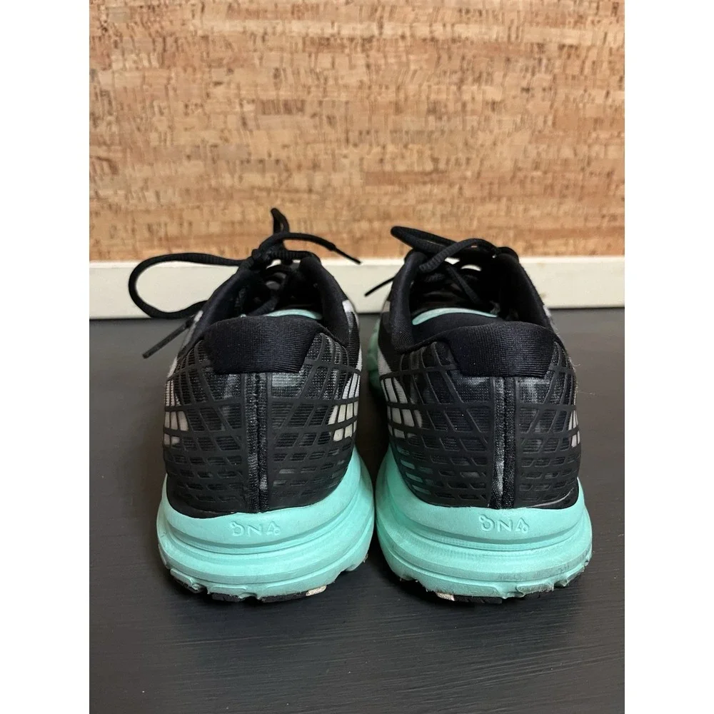 Brooks product pair